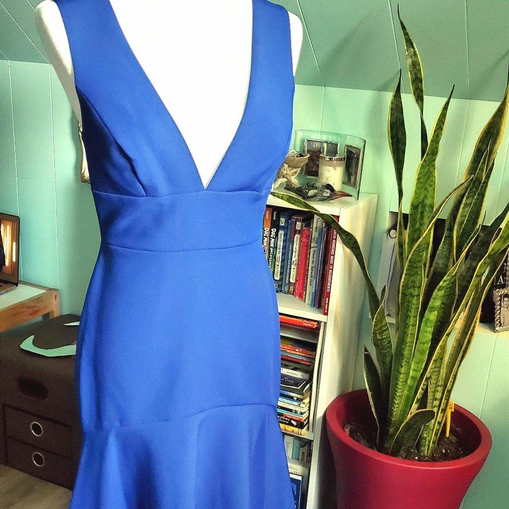 BCBGMAXAZRIA Women's Royal Blue Cutout High-low